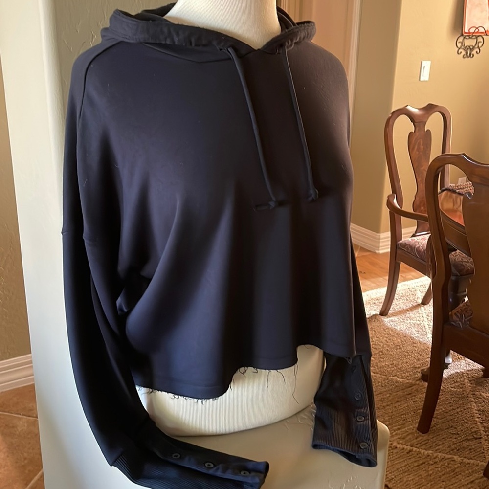Nike ladies cropped dry fit hoodie sweatshirt